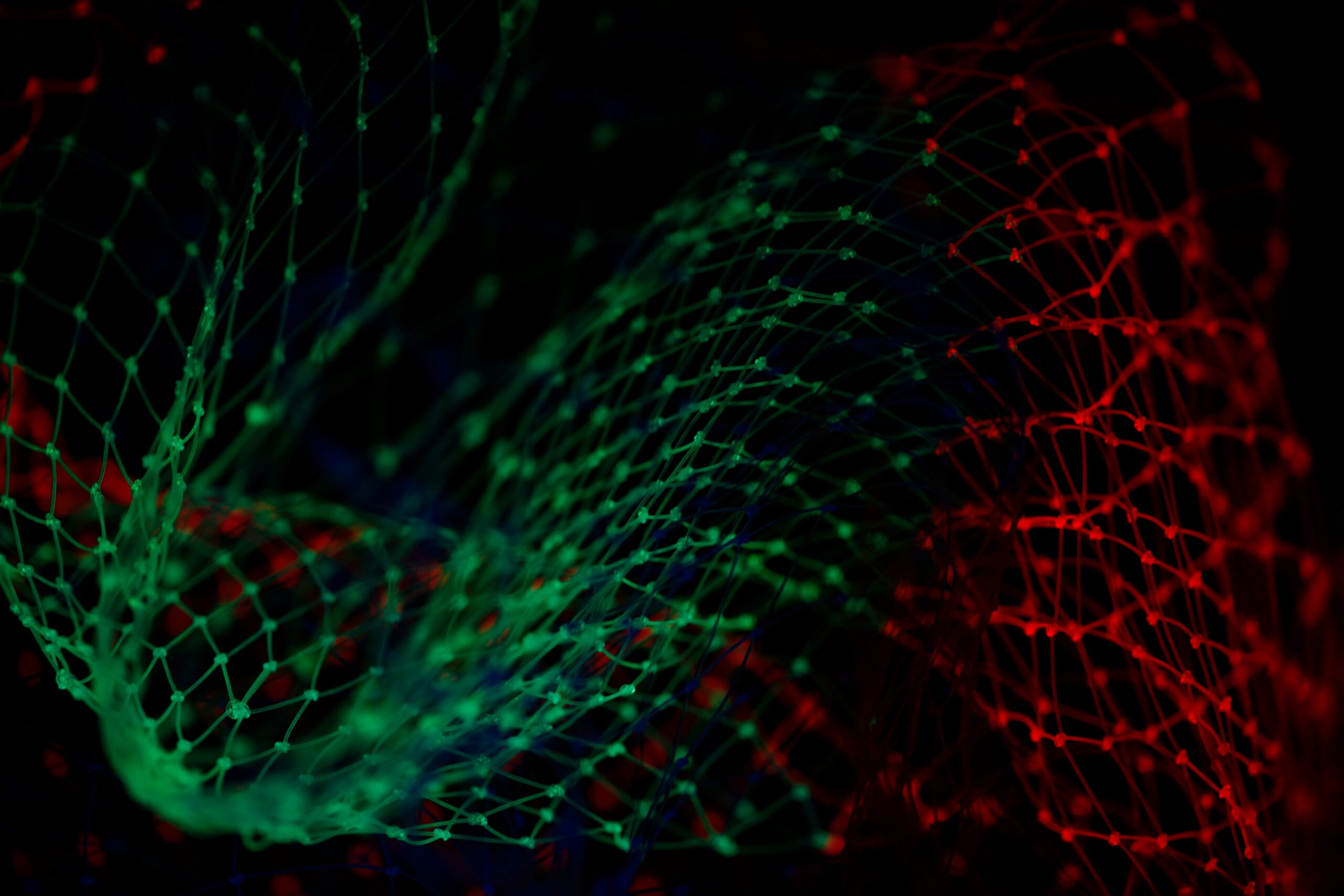 abstract green and red mesh connecting Boomi ServiceNow